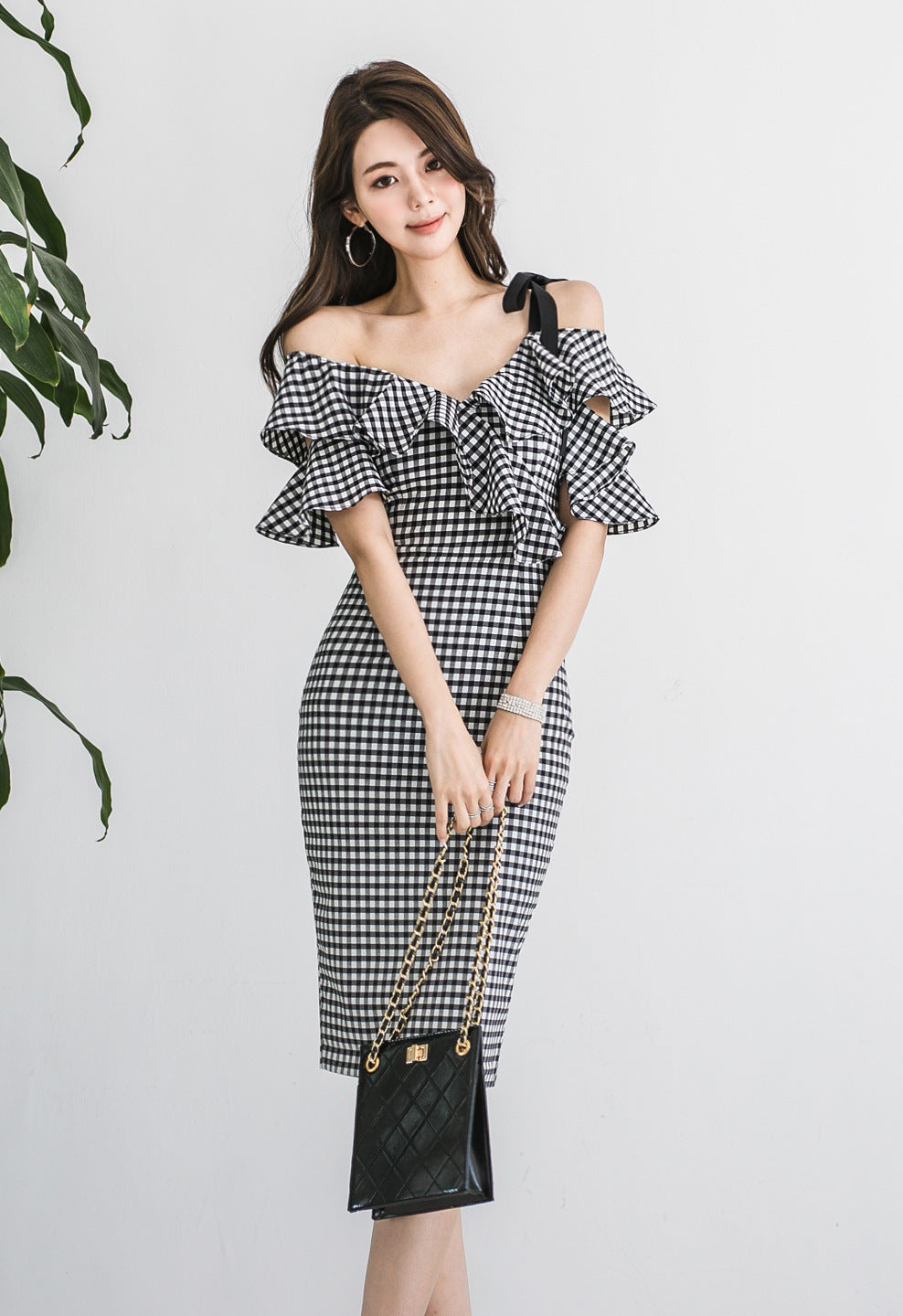 Deep V Neck Sexy Slim Fit Hip-Hugging Dress Cross-Border 2025 Korean Style New Women's Hip-Hugging Sexy Plaid Midi Skirt