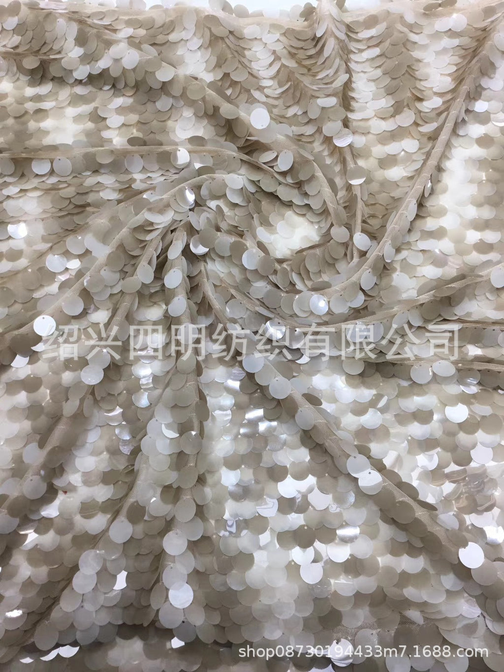 18mm round encrypted sequin cloth, magic powder mermaid sequins, dress stage clothing fabric, background