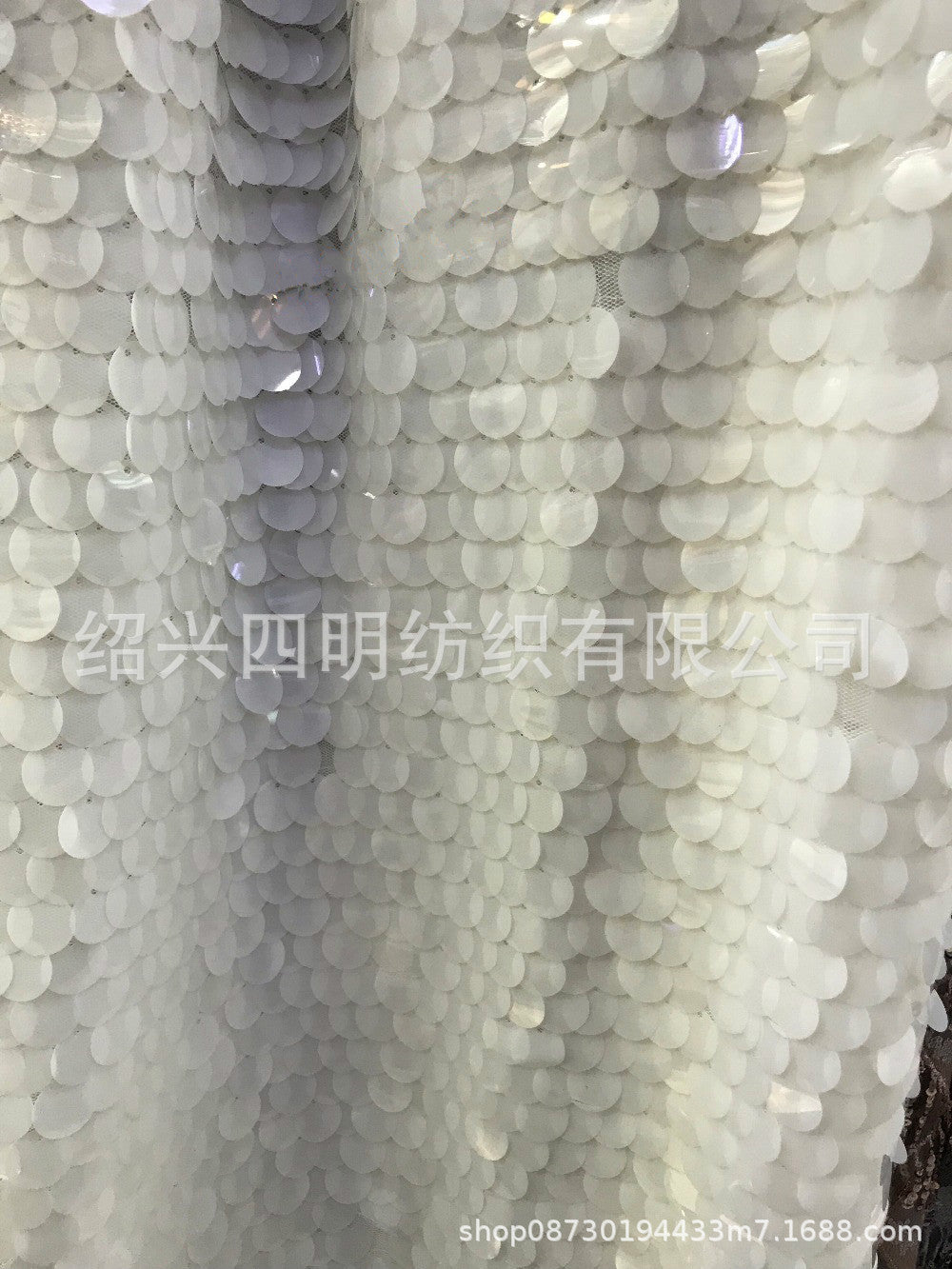 18mm round encrypted sequin cloth, magic powder mermaid sequins, dress stage clothing fabric, background