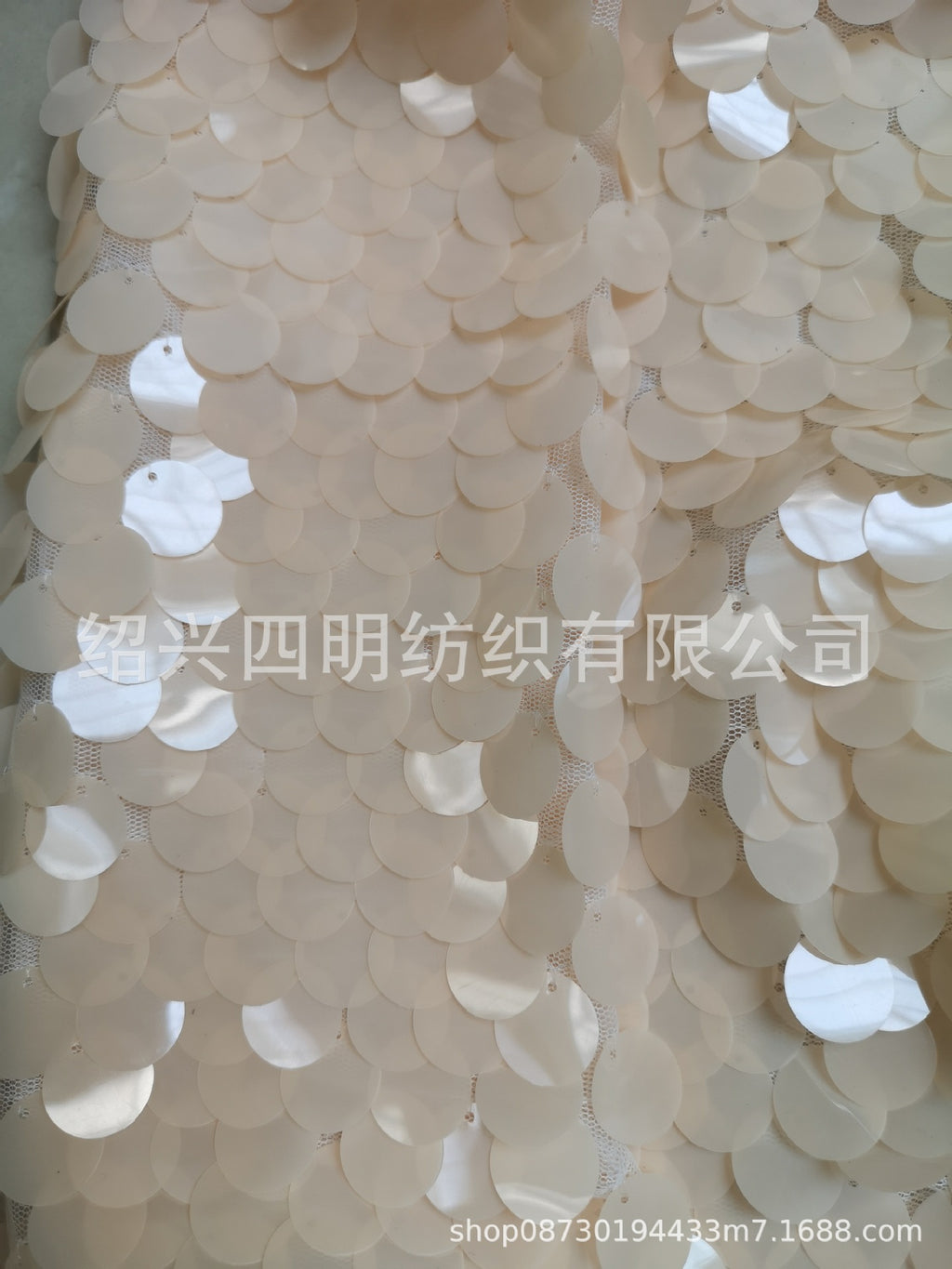 18mm round encrypted sequin cloth, magic powder mermaid sequins, dress stage clothing fabric, background
